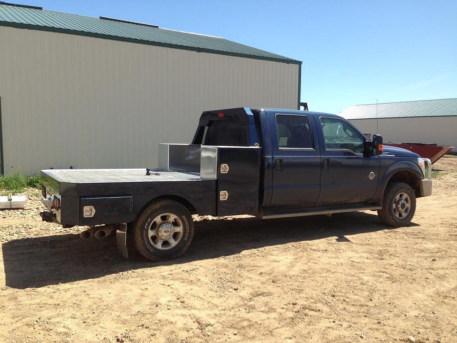 1439 flatbed for sale